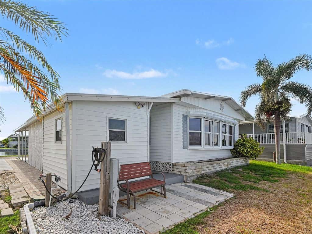 Photo of 323 Terra Ceia Drive, Palmetto, FL 34221 (MLS # A4704284)