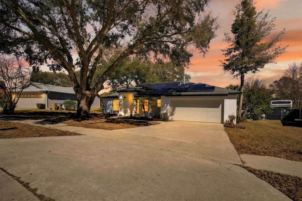 Photo of 15905 Indian Wells Court, Clermont, FL 34711 (MLS # O6371958)