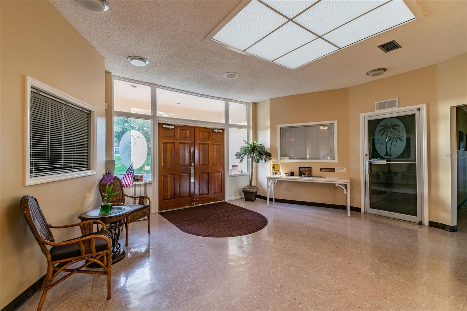 MISSION HILLS CONDO - Residential