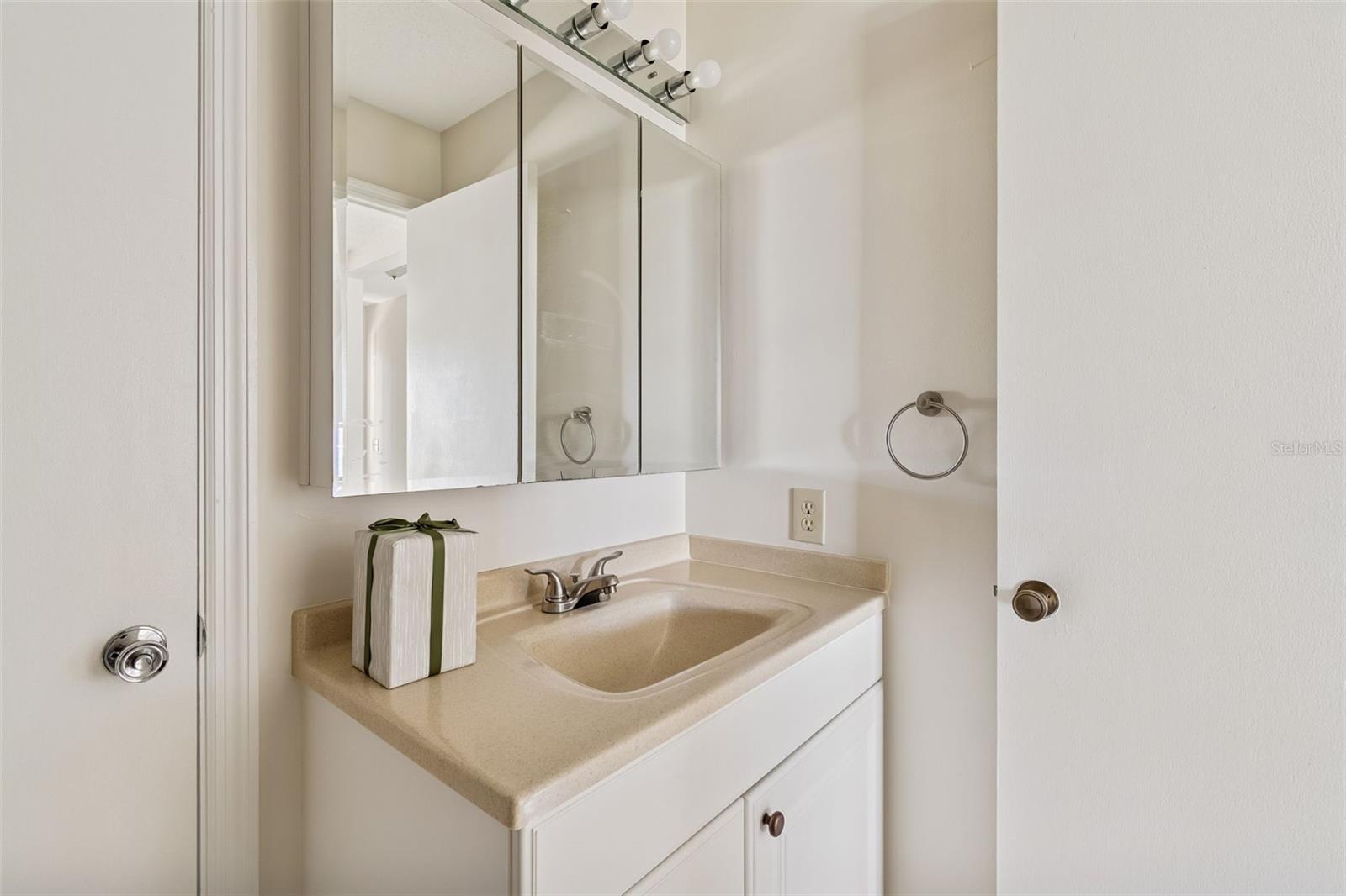 MISSION HILLS CONDO - Residential