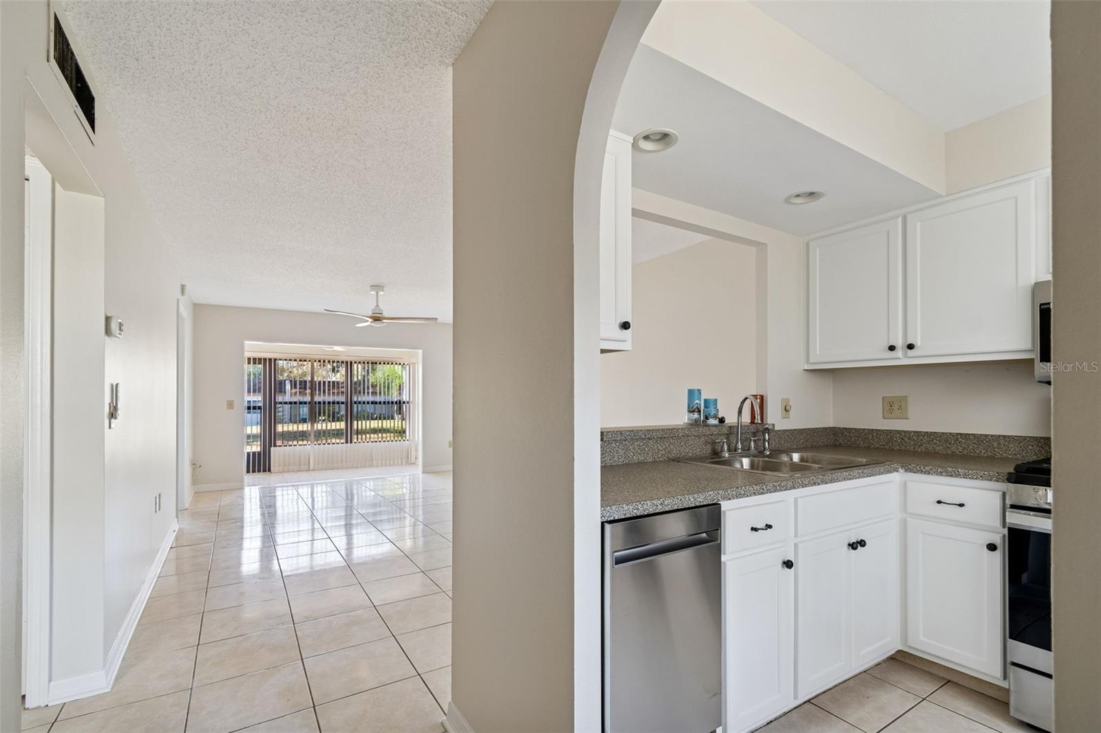 MISSION HILLS CONDO - Residential