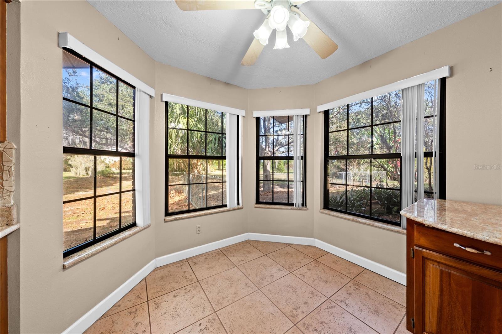 EAST LAKE ESTATES - Residential