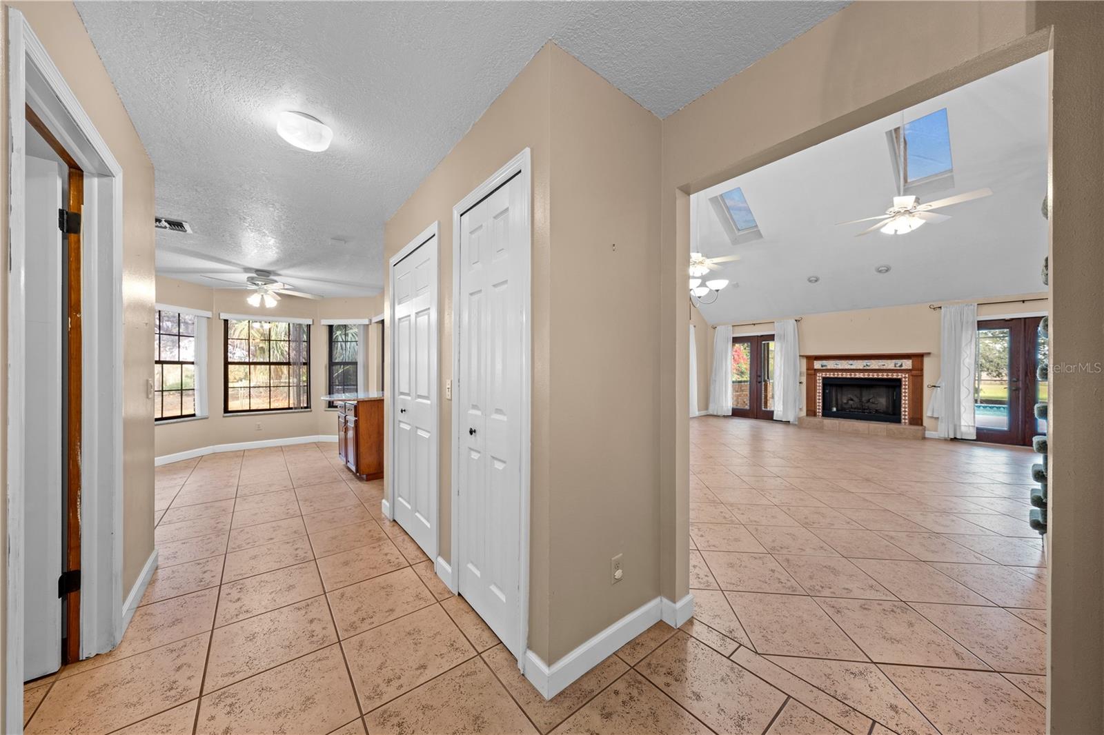 EAST LAKE ESTATES - Residential