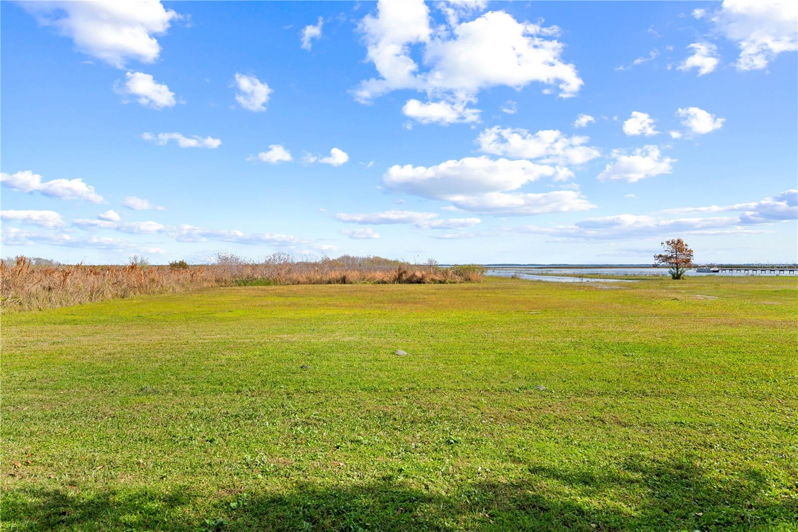 EAST LAKE ESTATES - Residential