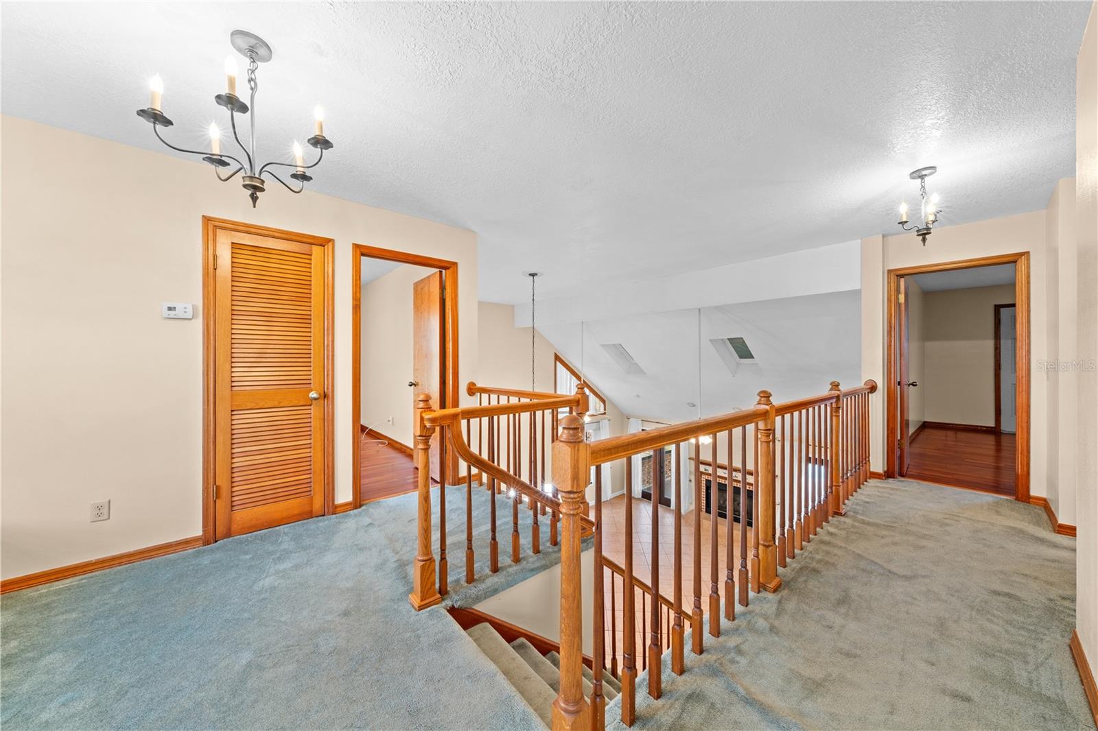 EAST LAKE ESTATES - Residential