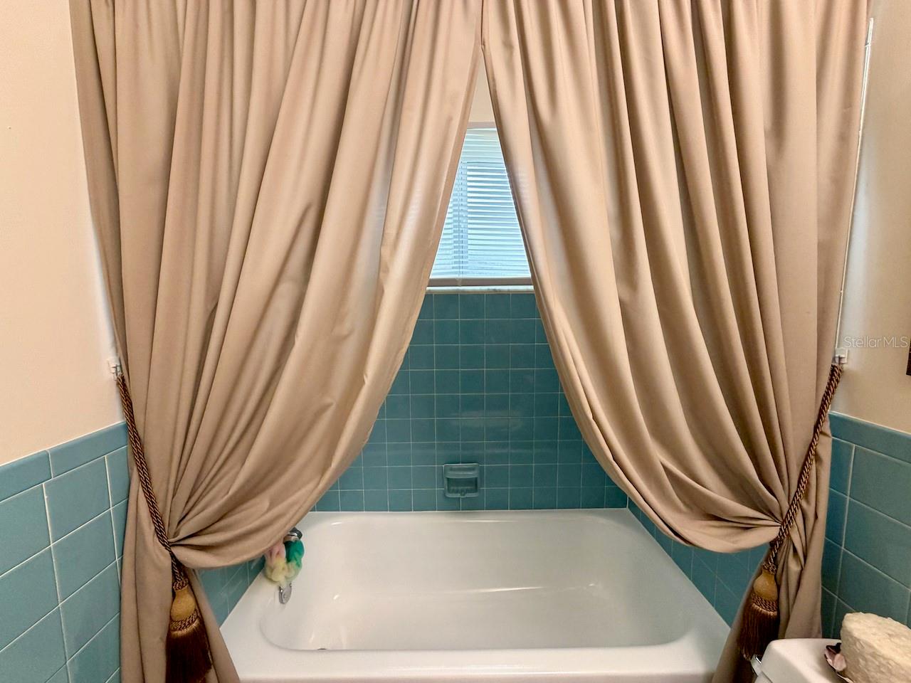 MAINLANDS OF TAMARAC BY THE GULF UNIT 3 CONDO - Residential