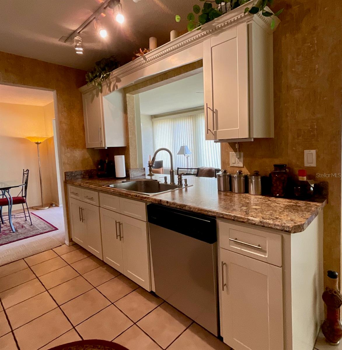 MAINLANDS OF TAMARAC BY THE GULF UNIT 3 CONDO - Residential