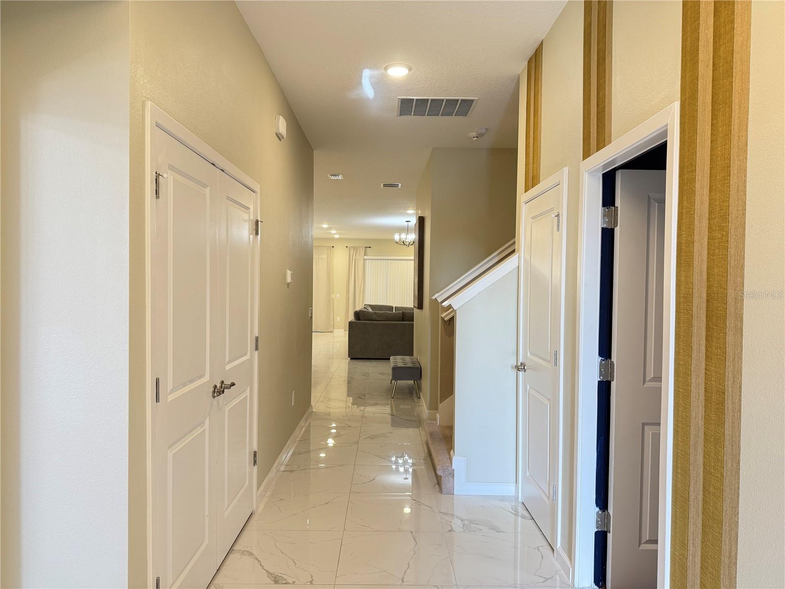 2386 RAMA DRIVE