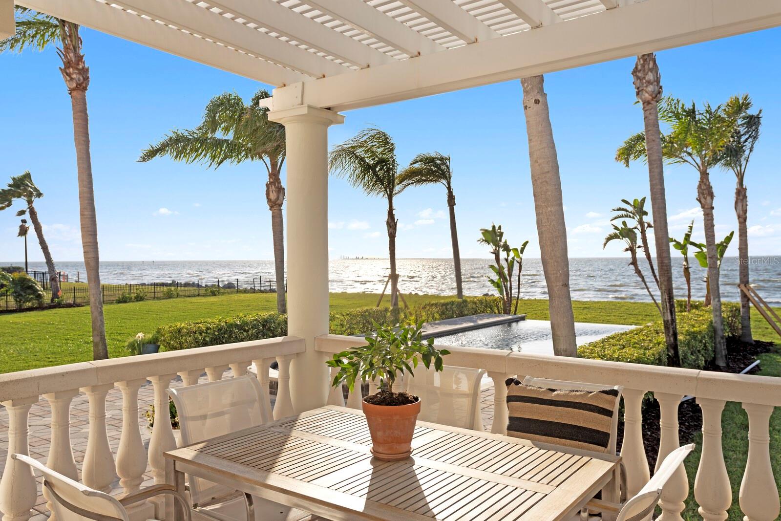 6106 MARBELLA BOULEVARD