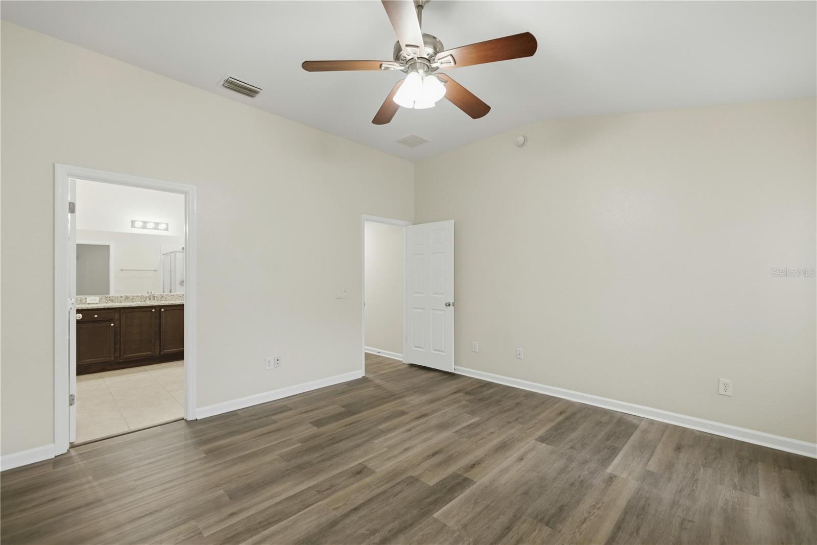 SADDLE CREEK PHASE 1 - Residential Lease