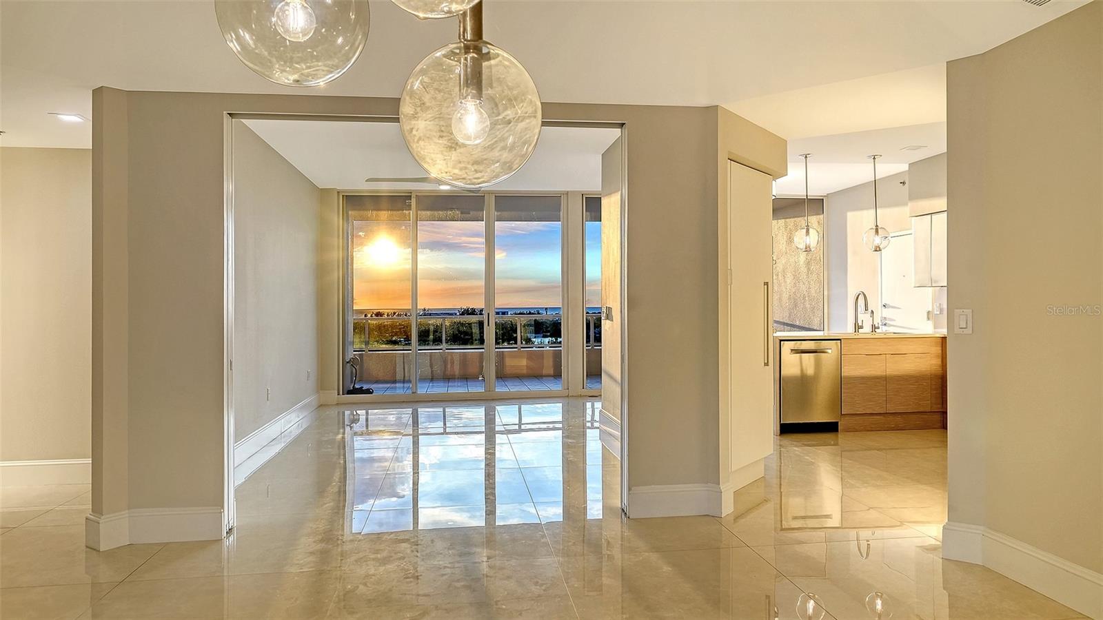 GRAND BAY 2 - Residential