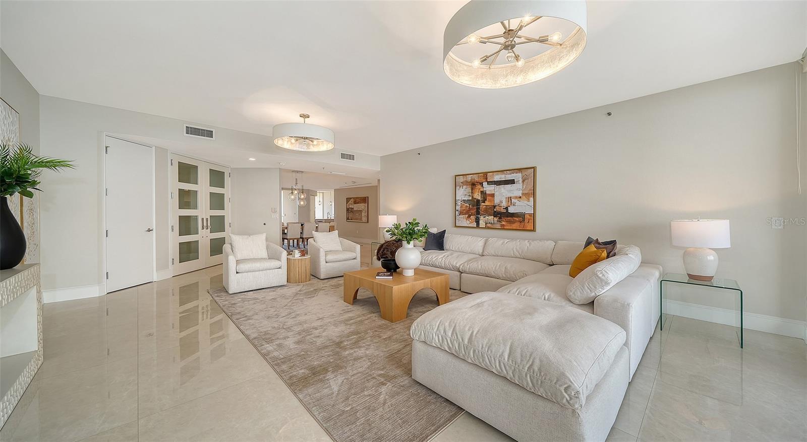 GRAND BAY 2 - Residential