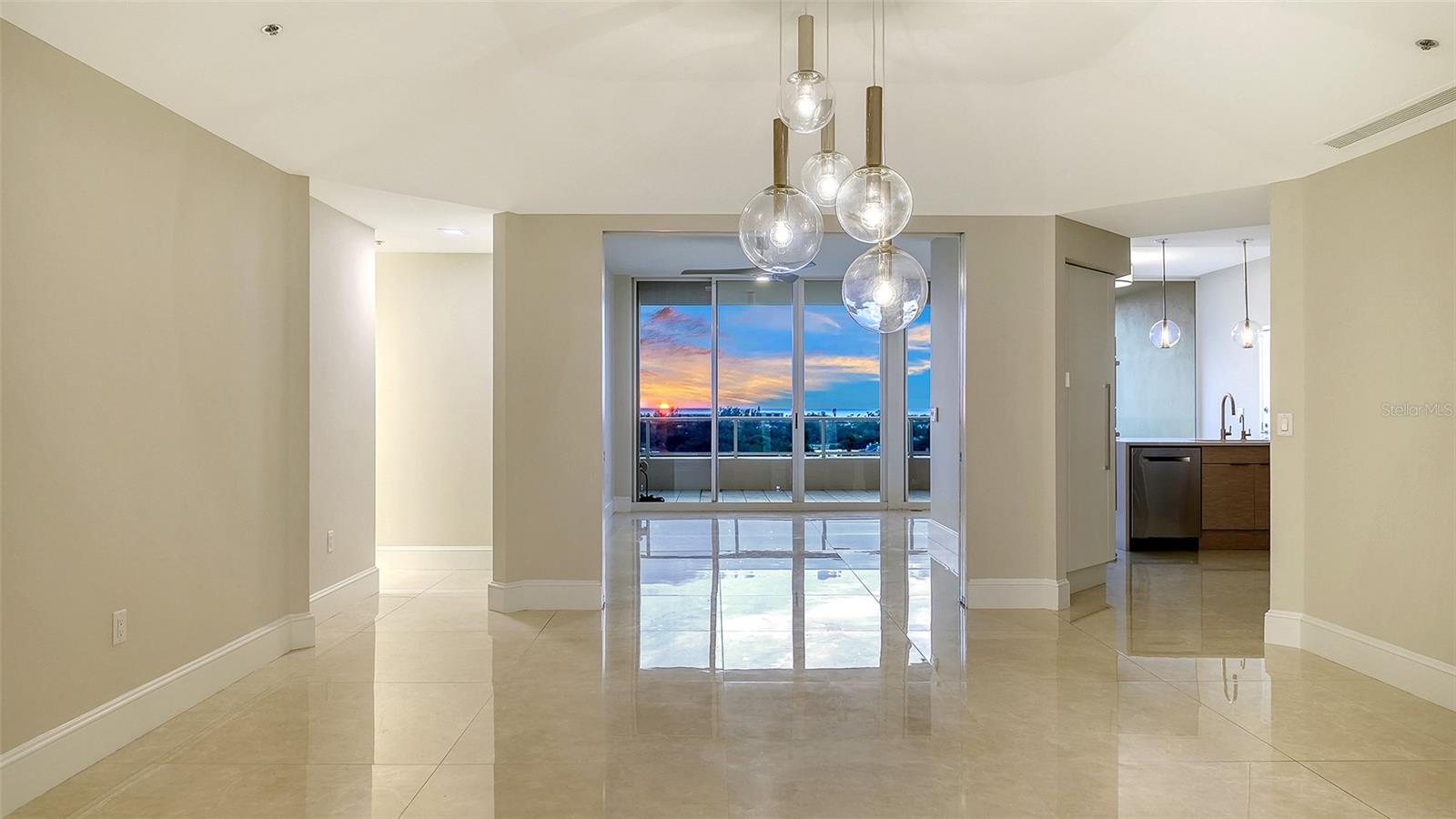 GRAND BAY 2 - Residential