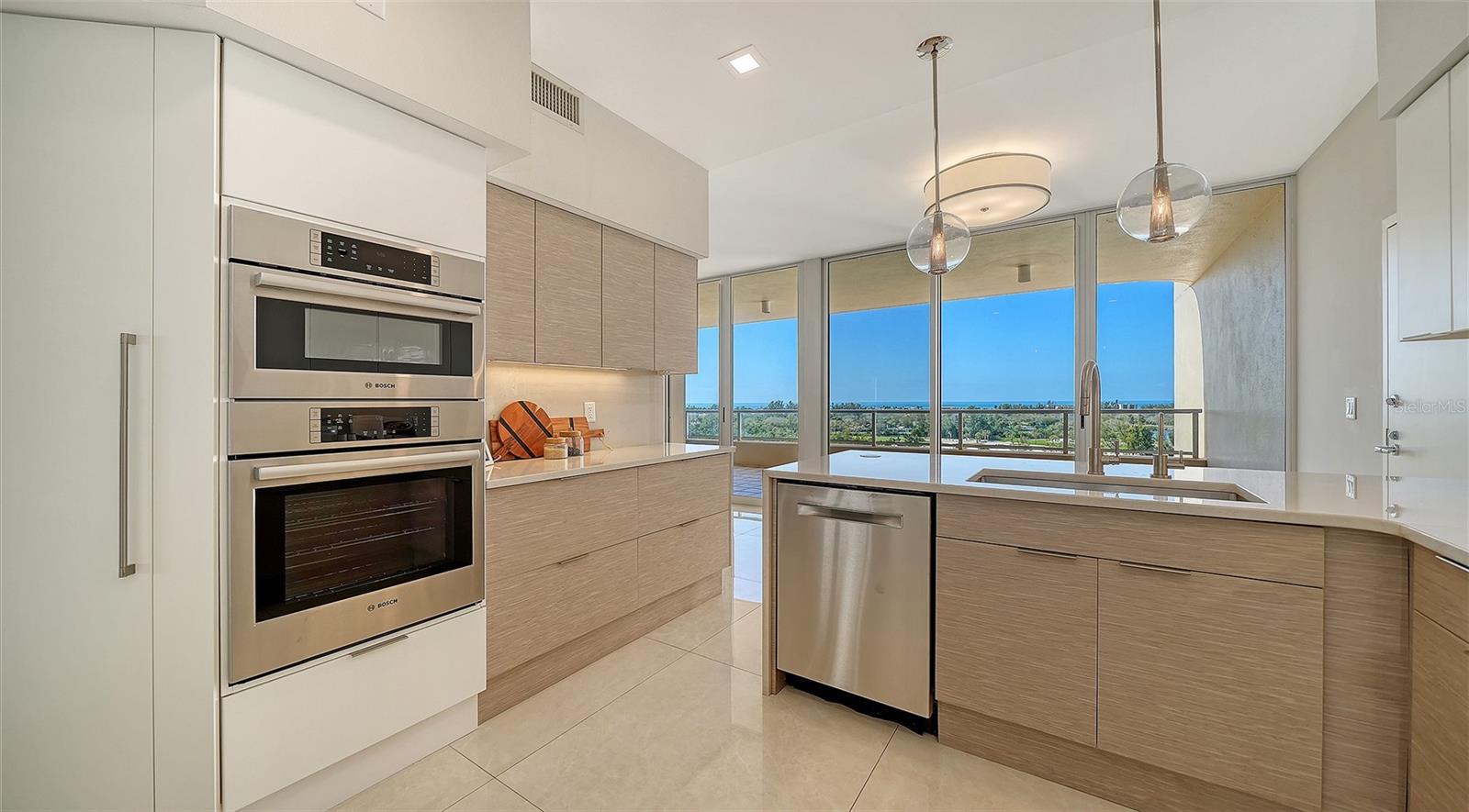 GRAND BAY 2 - Residential