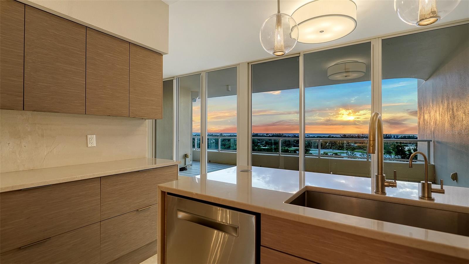 GRAND BAY 2 - Residential