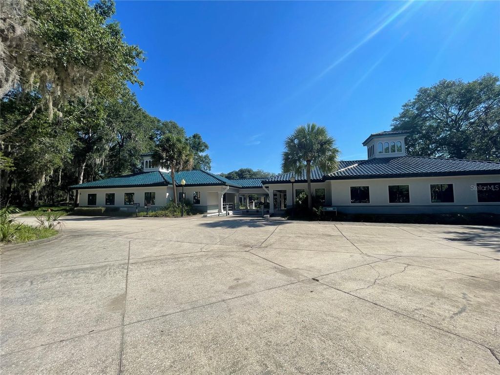 Photo of 4500 NW 27th Avenue #B-2, Gainesville, FL 32606 (MLS # GC540144)
