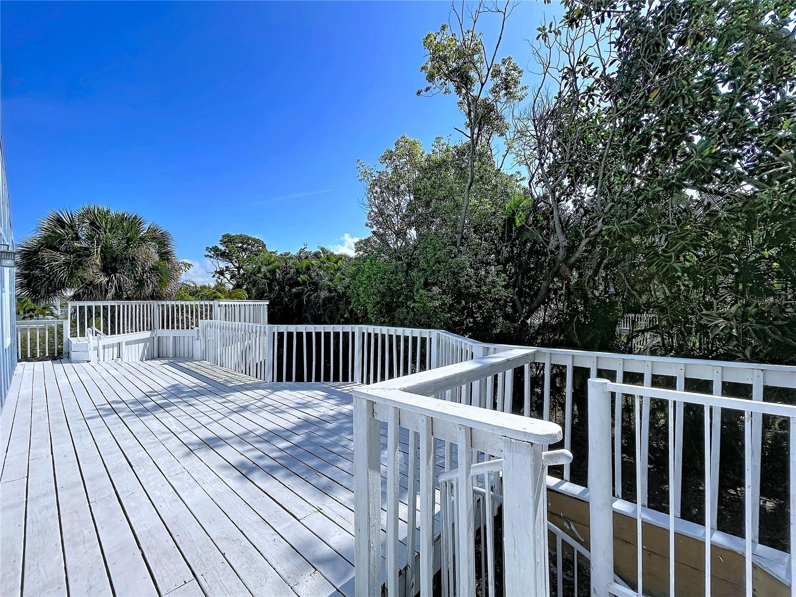 INDIAN BLUFF ISLAND - Residential