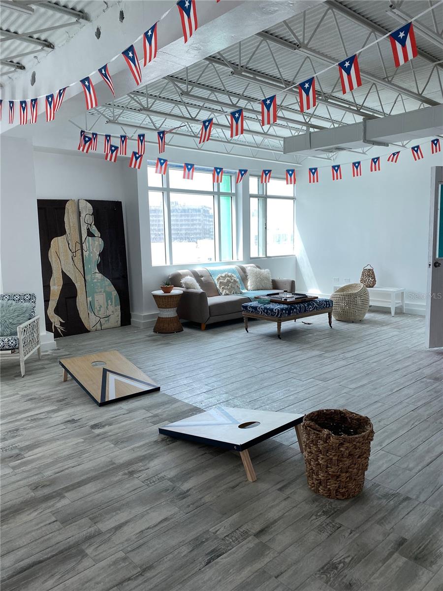 FIRST BANK, SANTURCE - Commercial Sale