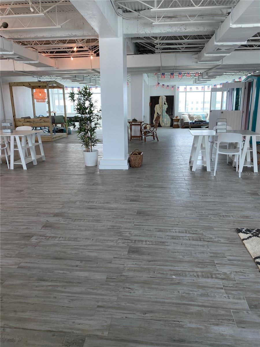 FIRST BANK, SANTURCE - Commercial Sale
