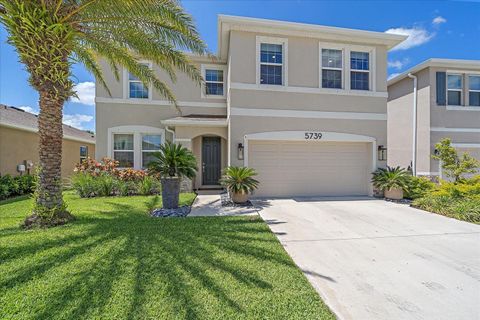 Single Family Residence in SARASOTA FL 5739 WOODLAND SAGE DRIVE.jpg