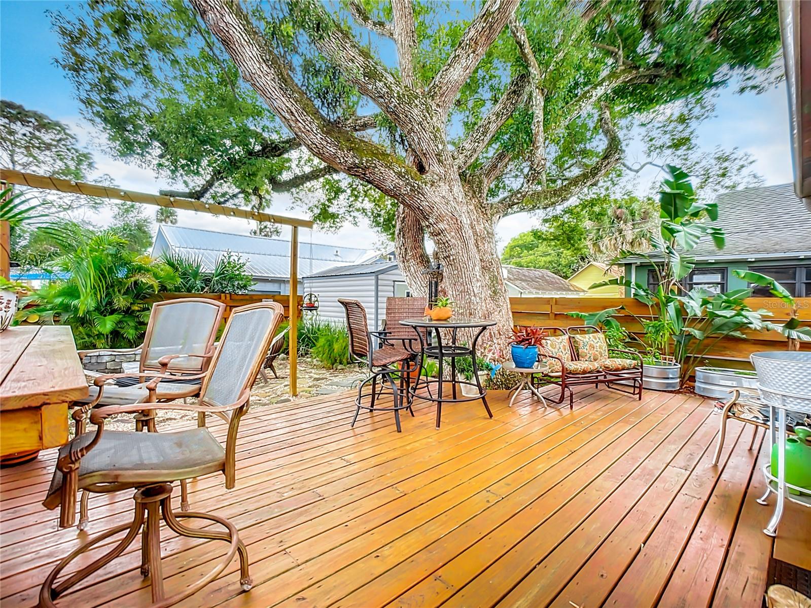 FINNEGANS NEW SMYRNA - Residential