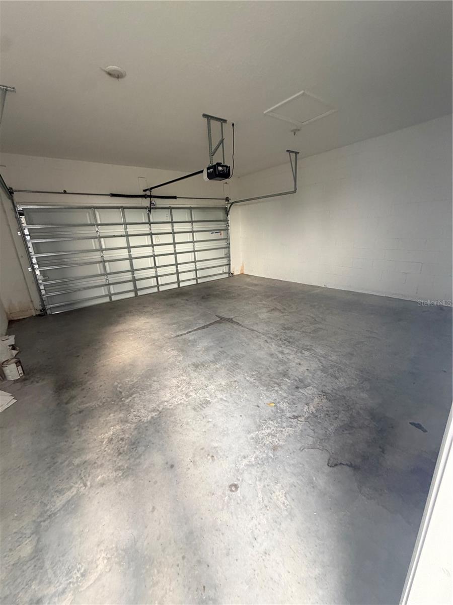 WESTHAVEN AT OVATION 111/89 LOT 88 - Residential Lease