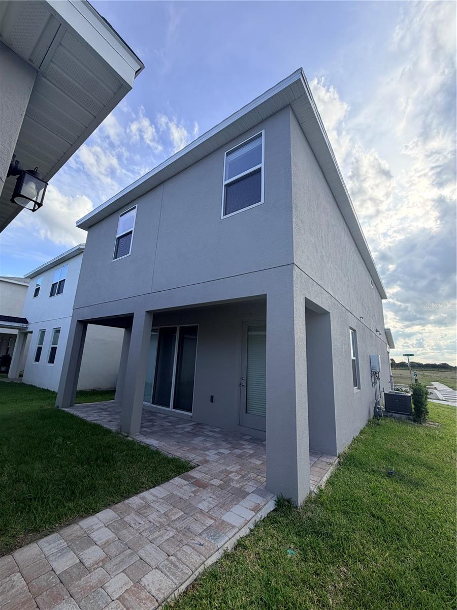 WESTHAVEN AT OVATION 111/89 LOT 88 - Residential Lease