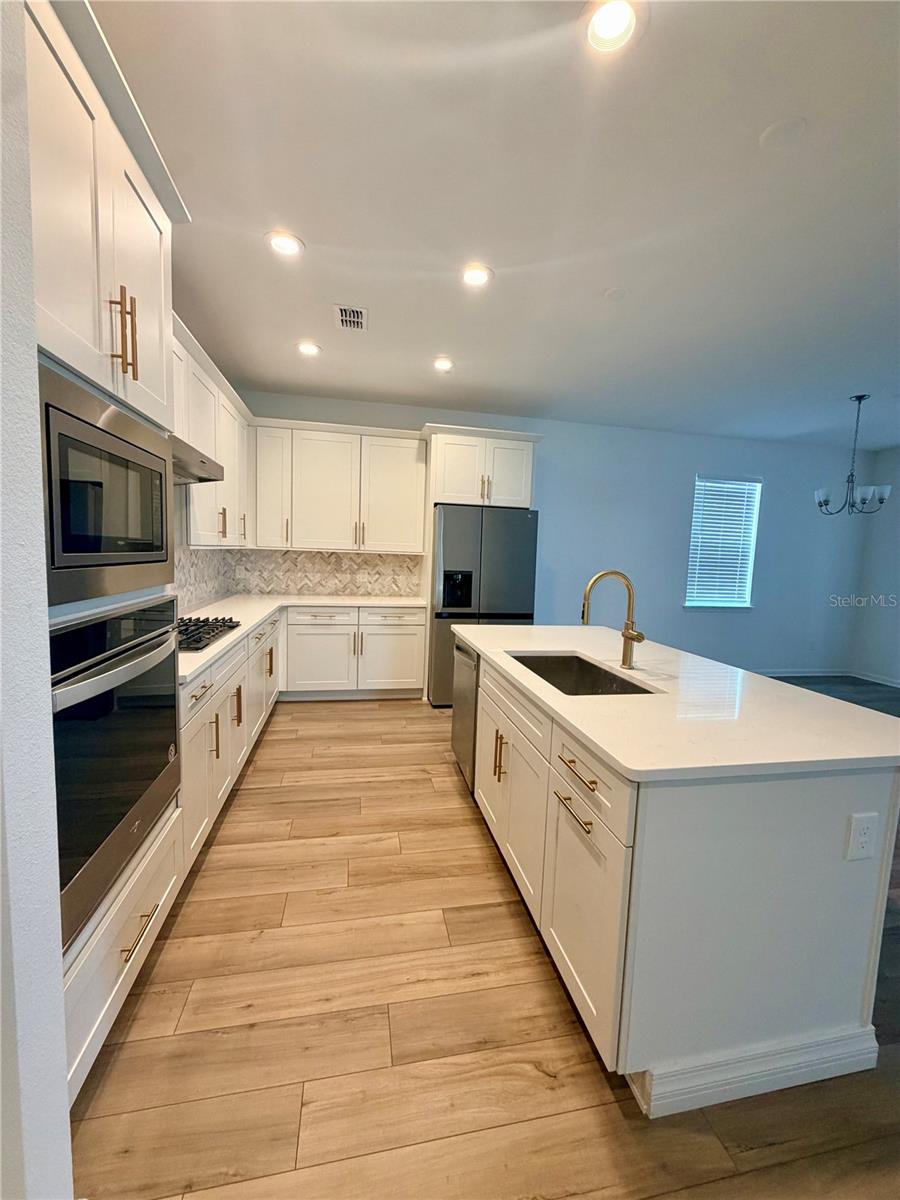 WESTHAVEN AT OVATION 111/89 LOT 88 - Residential Lease