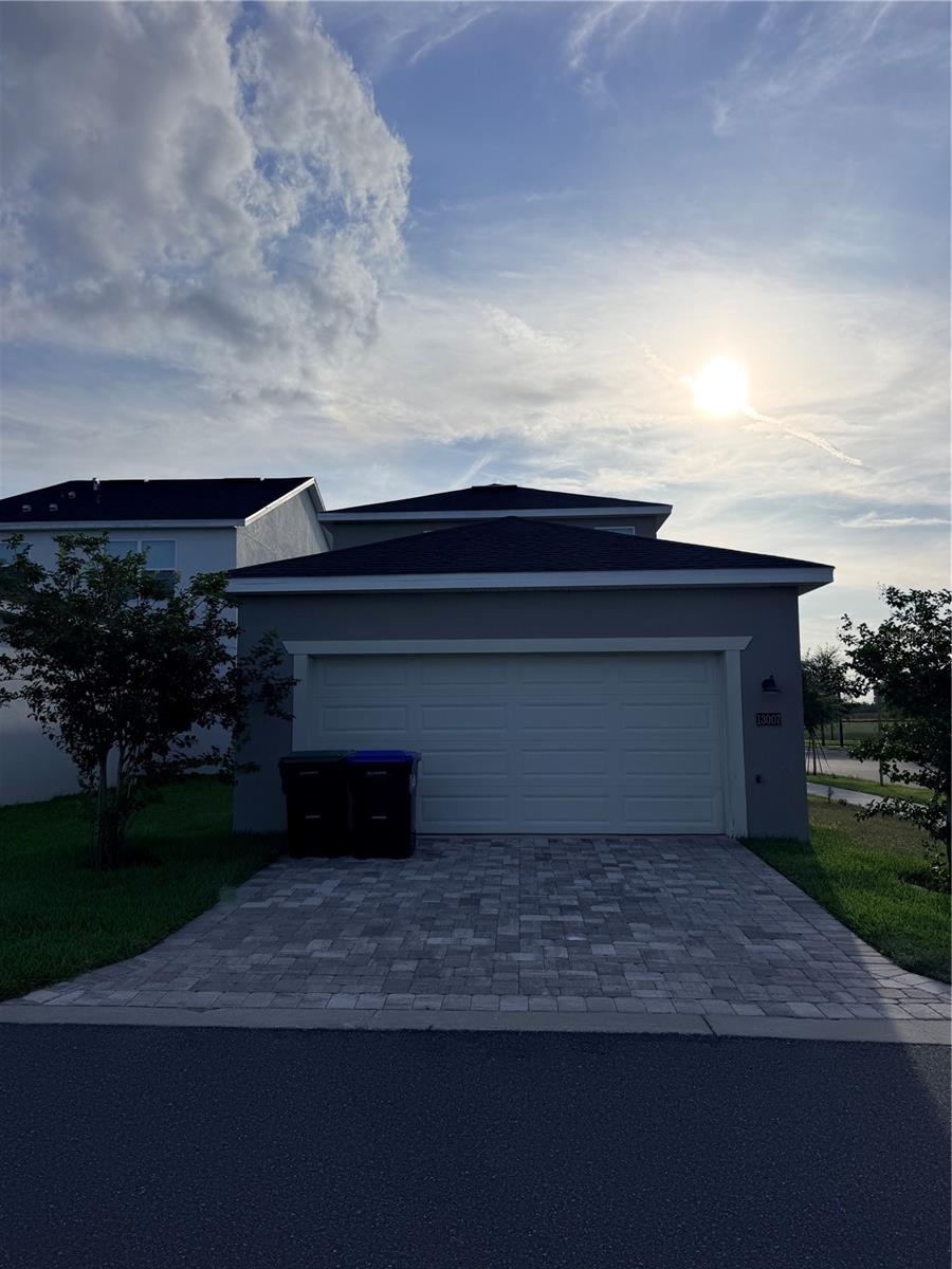 WESTHAVEN AT OVATION 111/89 LOT 88 - Residential Lease