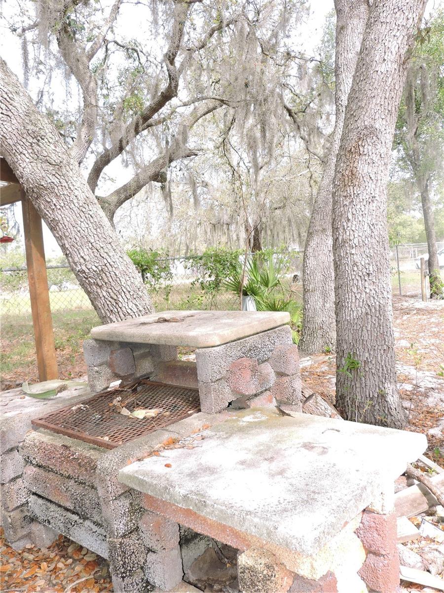 LAKE PIERCE RANCHETTES - Residential