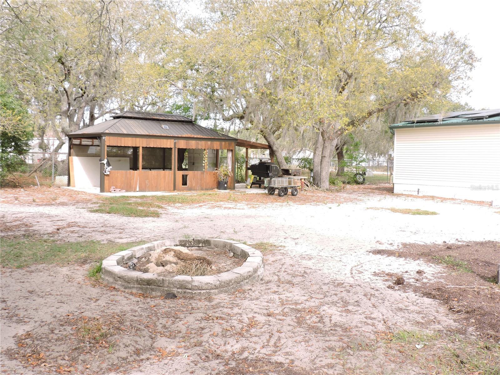 LAKE PIERCE RANCHETTES - Residential