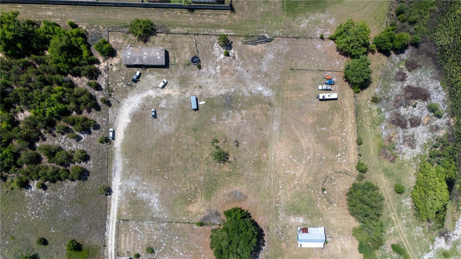 UNINCORPORATED LAKE COUNTY -MINNEOLA - Residential