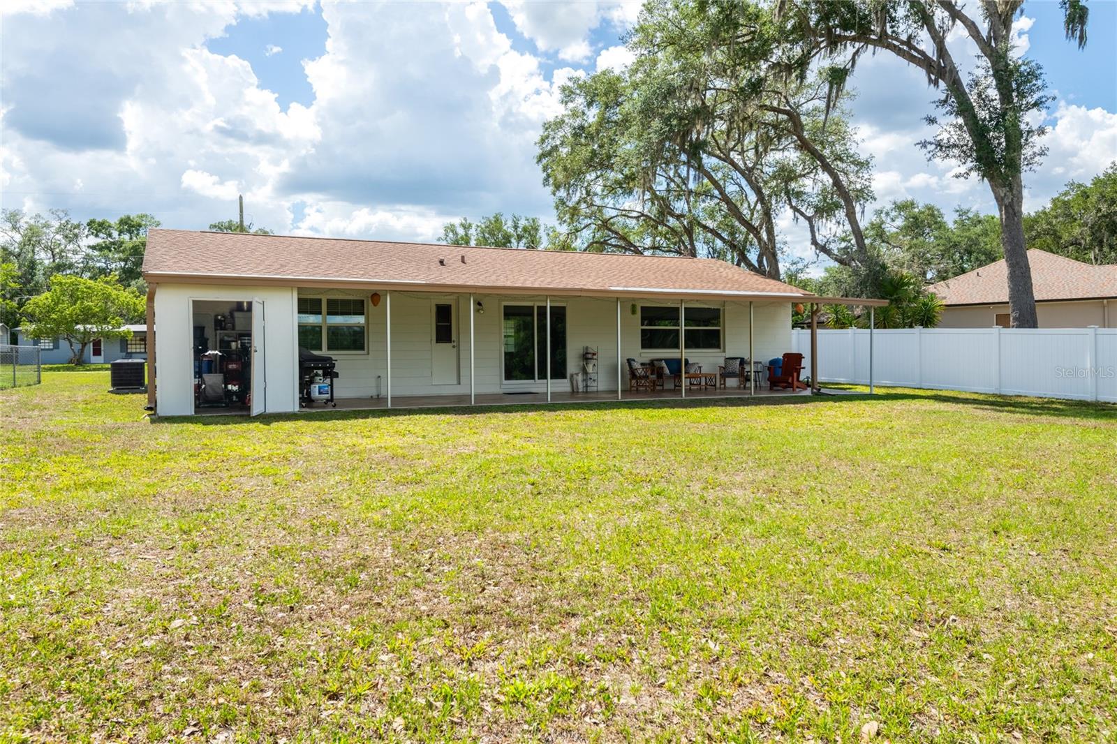 PASCO LAKE ESTATES - Residential
