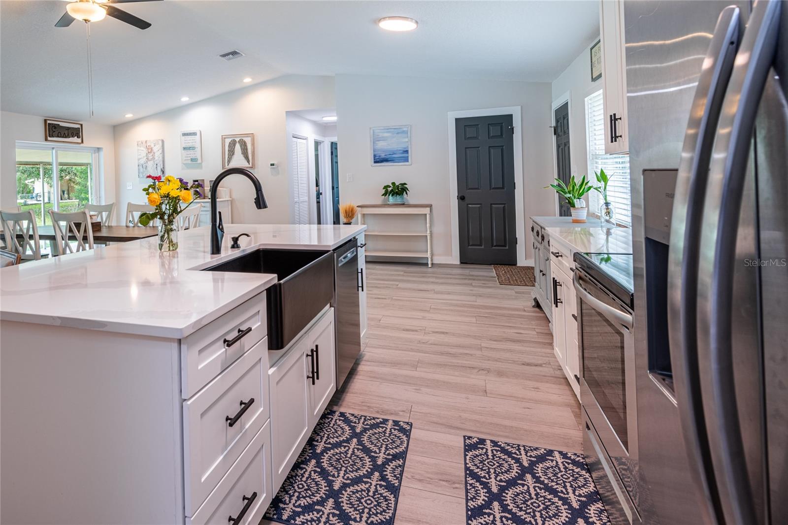 PASCO LAKE ESTATES - Residential