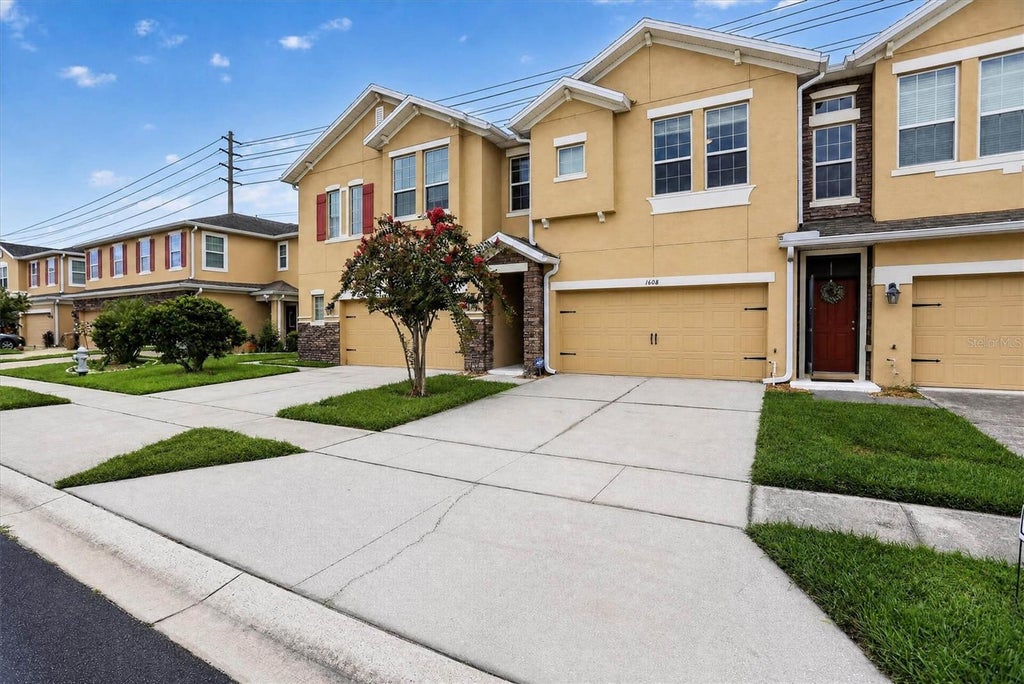 Photo of 1608 Mohegan Boulevard, Kissimmee, FL 34744 (MLS # O6431298)