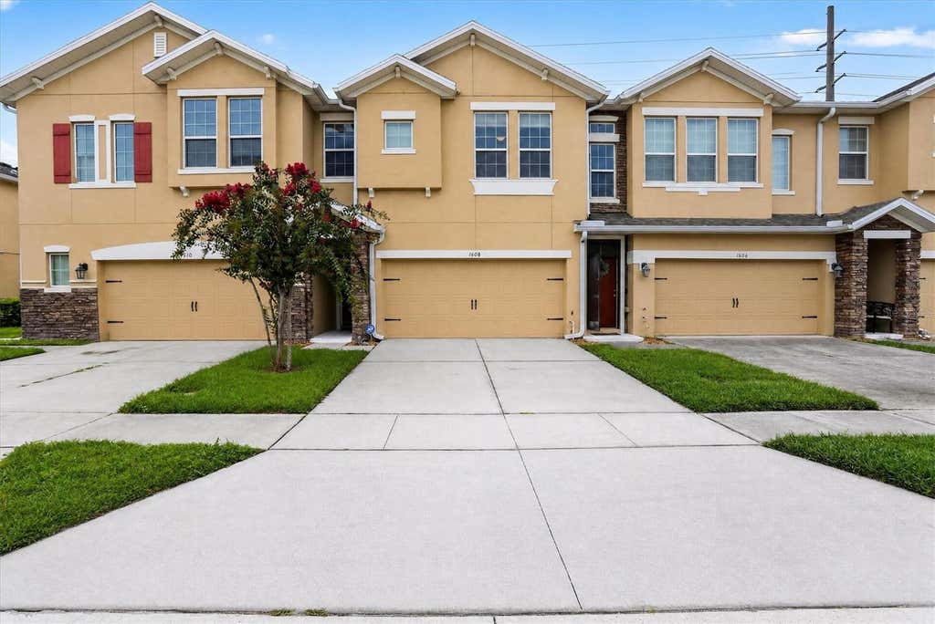 Photo of 1608 Mohegan Boulevard, Kissimmee, FL 34744 (MLS # O6431298)