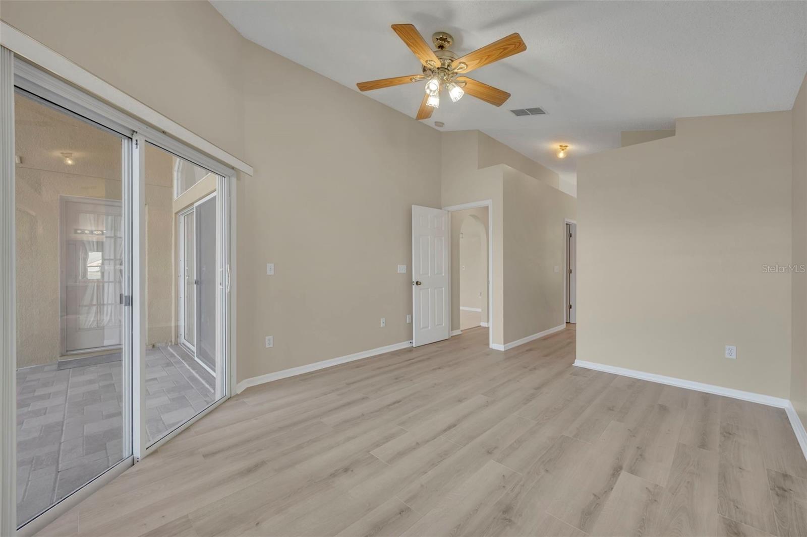 WATERFORD CHASE VILLAGE TR D - Residential