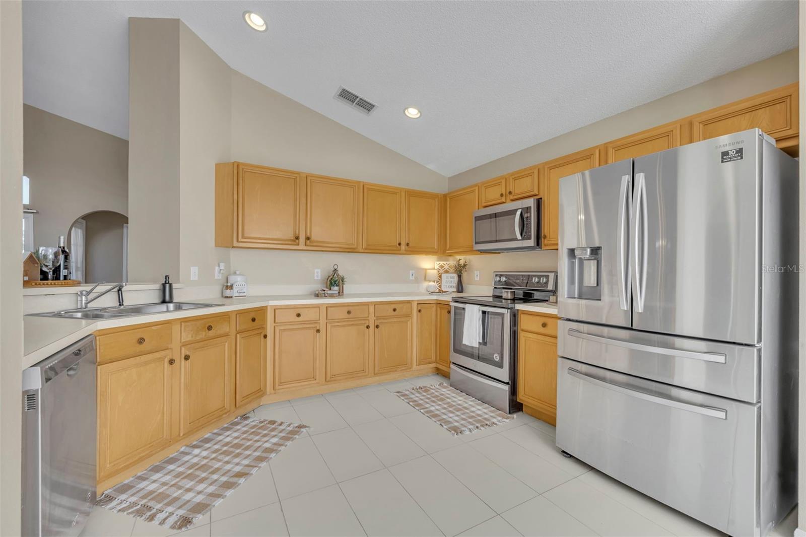 WATERFORD CHASE VILLAGE TR D - Residential