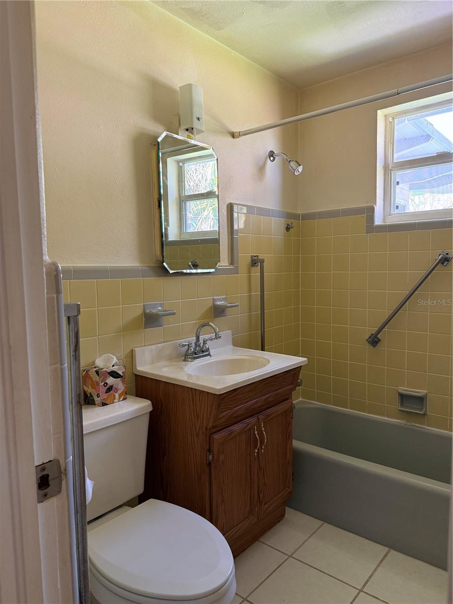 OCEAN SHORES - Residential