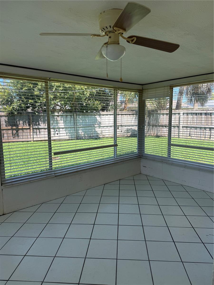 OCEAN SHORES - Residential