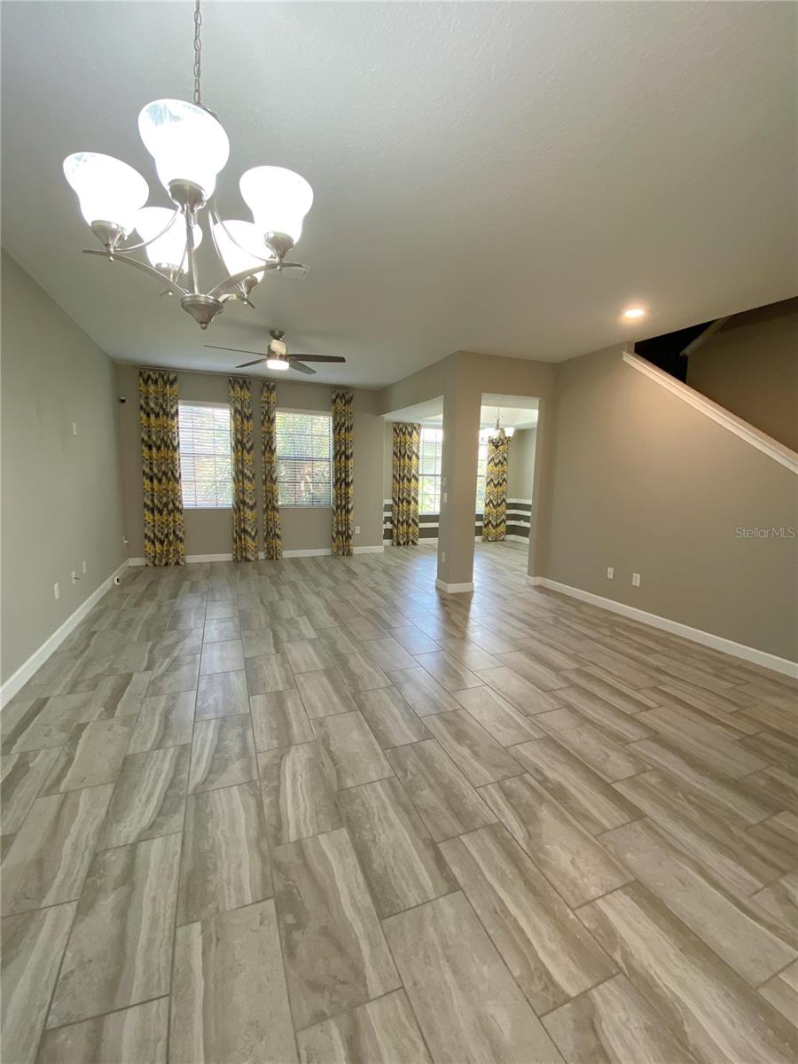 8512 PLAYER POINT DRIVE