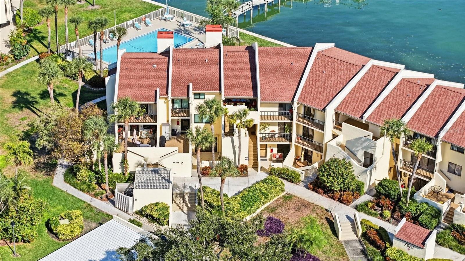 SEAPOINTE TERRACE CONDO - Residential