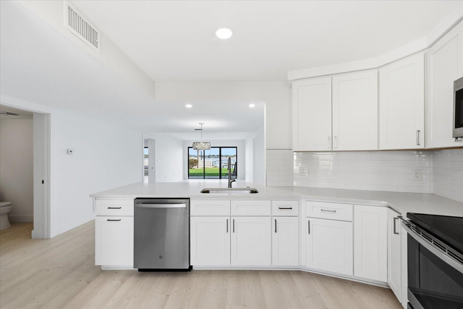 SEAPOINTE TERRACE CONDO - Residential