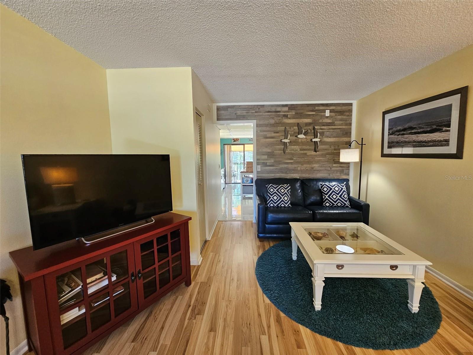 315 30TH AVENUE W B307