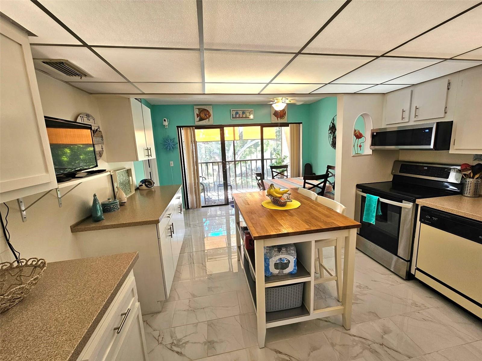 DESOTO SQUARE VILLAS - Residential