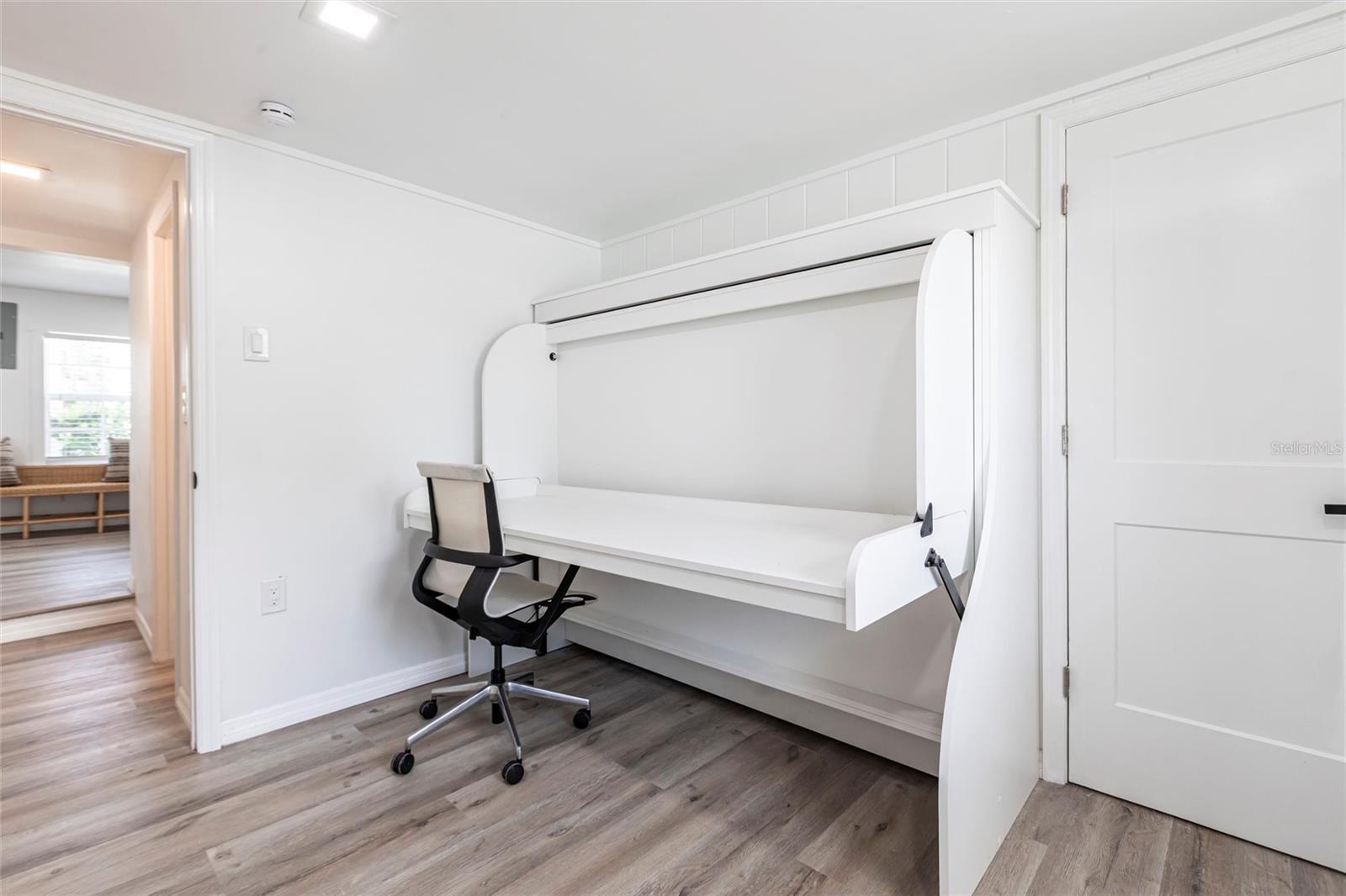 LONGBEACH REV OF R P JORDANS SUB - Residential Lease