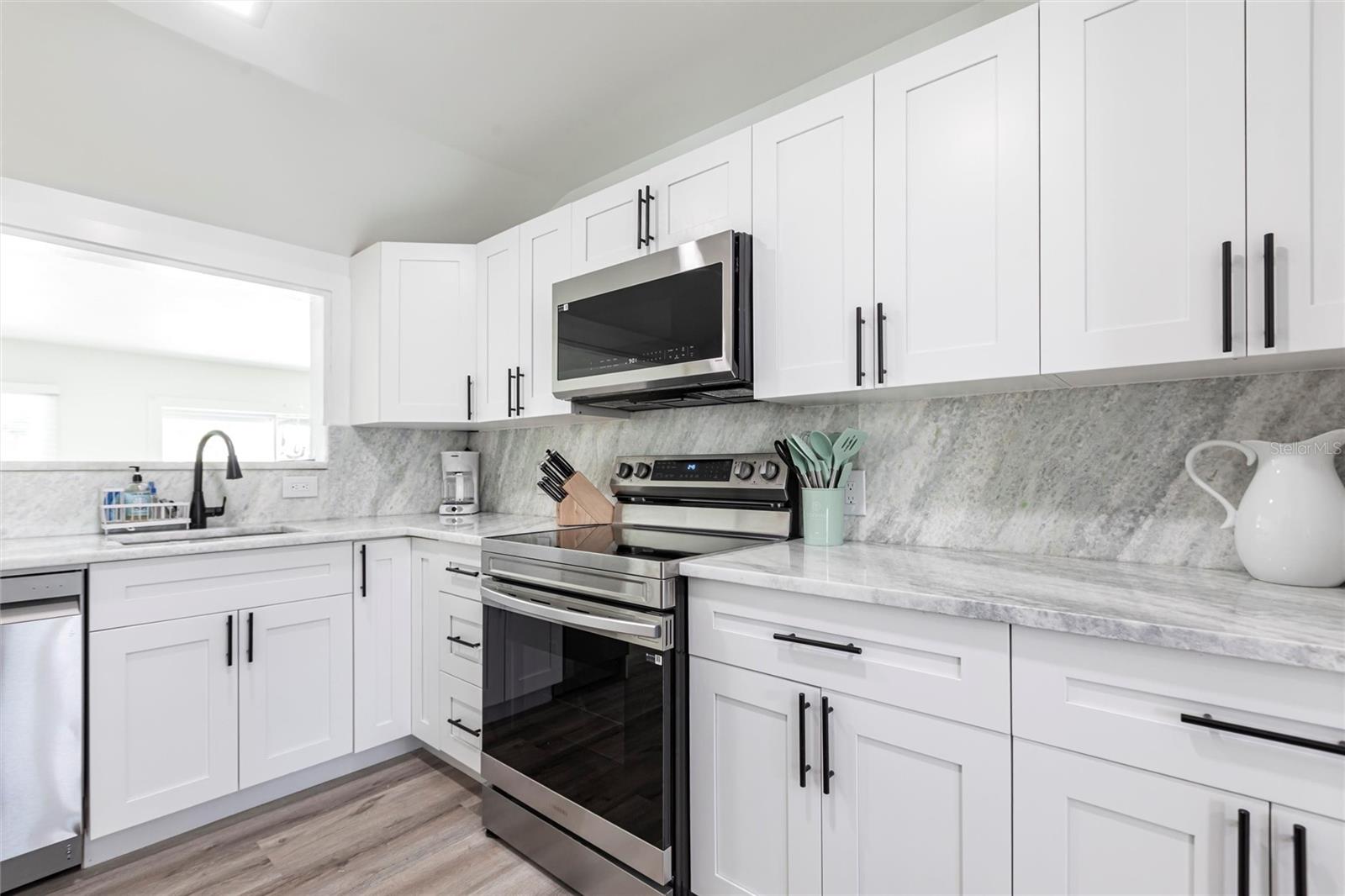 LONGBEACH REV OF R P JORDANS SUB - Residential Lease