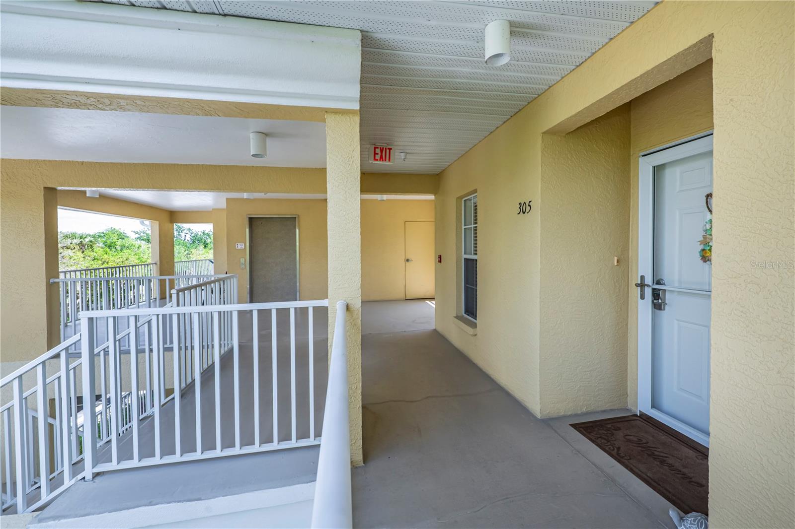 19345 WATER OAK DRIVE 305