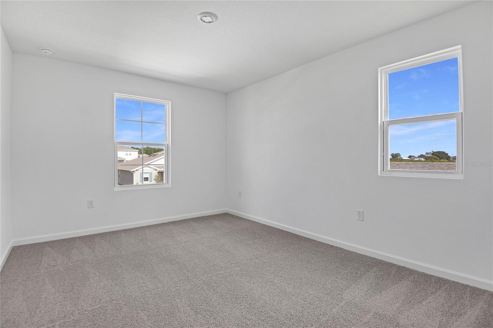 SEASONS AT BELLA VISTA - Residential