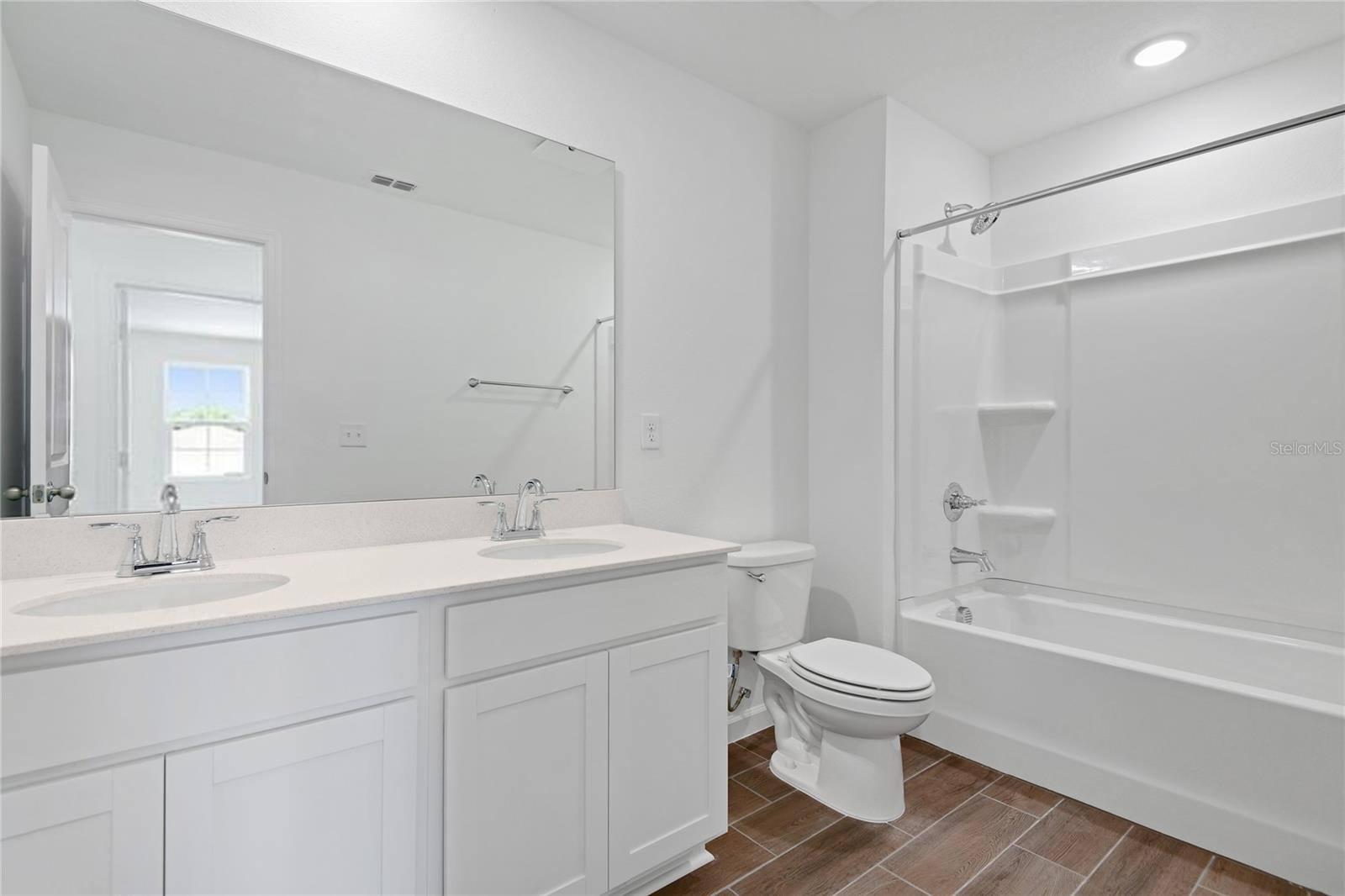 SEASONS AT BELLA VISTA - Residential